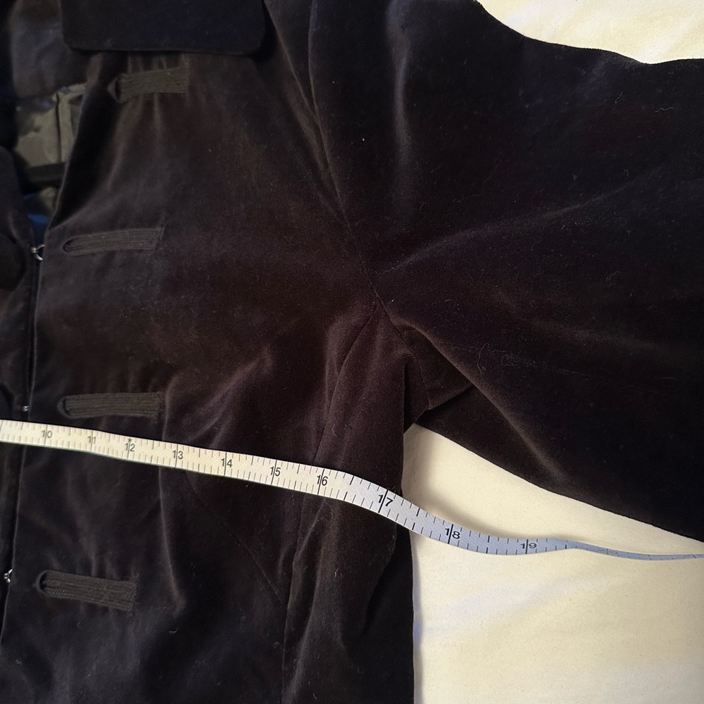 Newport News Black Velvet Blazer - Picture 6 of 7